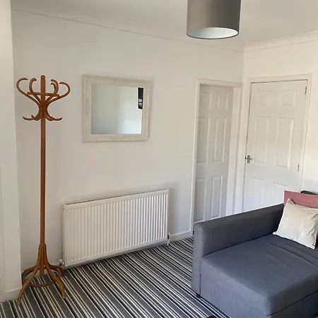 Сasa de vacaciones Spacious 4-bedroom House In Sleeps 10 With Additional Lounge Sleeping Skipton